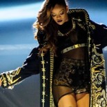Rihanna in Givenchy Haute Couture by Riccardo Tisci