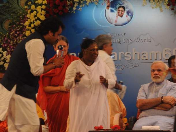 Kuldeep Bishnoi, Mata Amritanandmayi Devi, and Narendra Modi