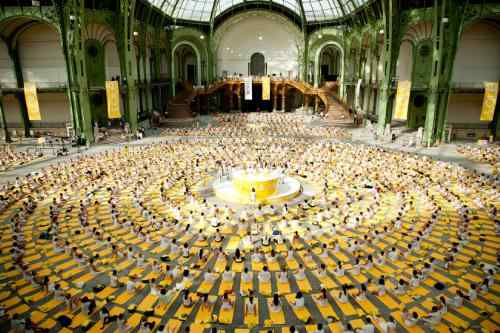 Lole White Tour Yoga Events