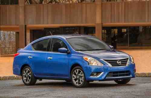 Nissan 2015 Versa Sedan