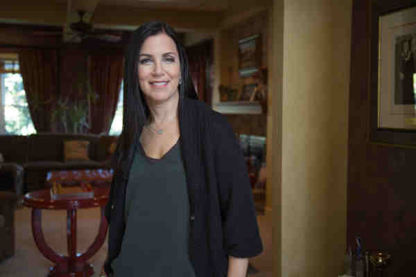 Phyllis Sudman, L'Oreal Paris Women of Worth National Honoree, co-founder of Simon's Fund, raising awareness for sudden childhood cardiac arrest.
