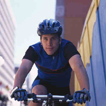 Smart Cycling: 10 Tips for Safe Riding