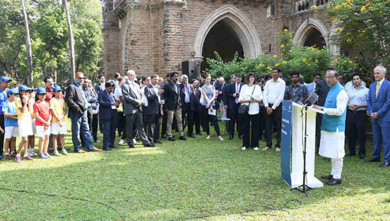 Vijay Goel addressing at the launch of the India-Australia Sports Partnership, in Mumbai on April 12, 2017