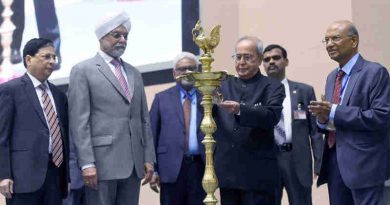 The President, Shri Pranab Mukherjee lighting the lamp at the inauguration of the All India Seminar on “Economic Reforms with Reference to Electoral Issues”, organised by the Confederation of the Indian Bar, in New Delhi on April 08, 2017. The Chief Justice of India, Shri Justice J.S. Khehar and other dignitaries are also seen.