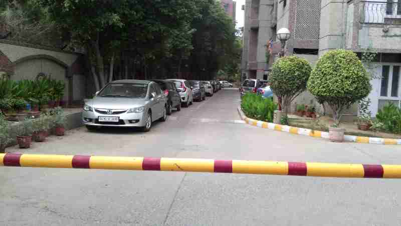 Illegal Car Parking at DPS Housing Society, Sector 4, Dwarka, New Delhi