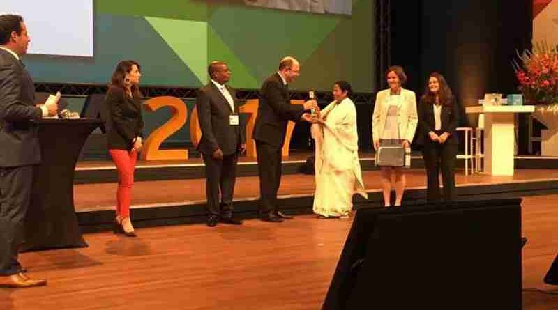UN Honors Mamata Banerjee with Kanyashree Award