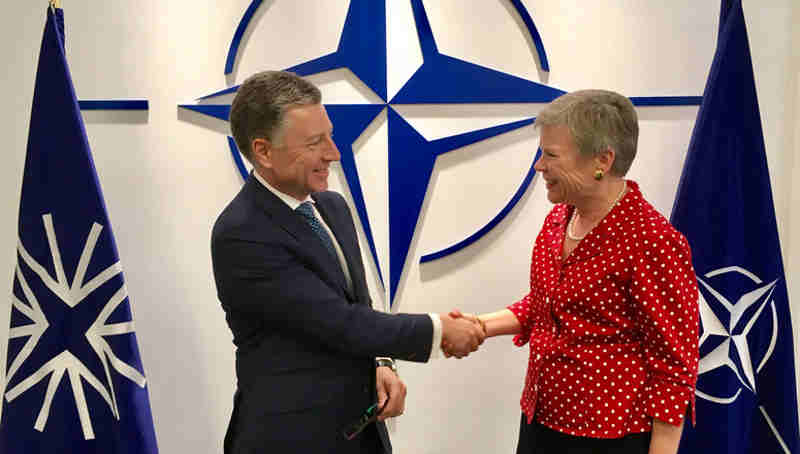 Ambassador Kurt Volker with NATO Deputy Secretary General Rose Gottemoeller. Photo: NATO