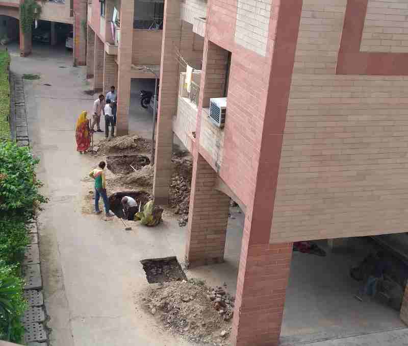 Illegal Extended Construction Activity at R. D. Apartments in Sector 6 of Dwarka in New Delhi