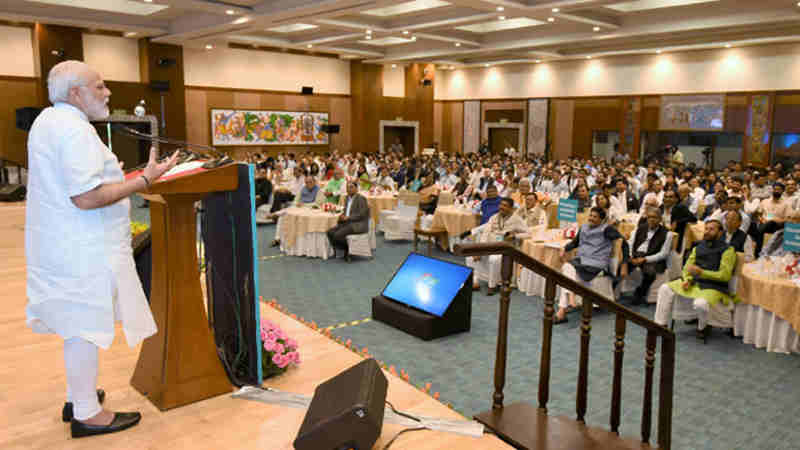 Narendra Modi addressing the young entrepreneurs at the Champions of Change programme, organised by the NITI Aayog, in New Delhi on August 17, 2017