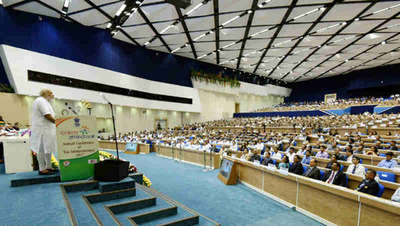 Narendra Modi delivering his address at the inaugural function of the Rajasva Gyan Sangam - Annual Conference of Tax Administrators, in New Delhi on September 01, 2017