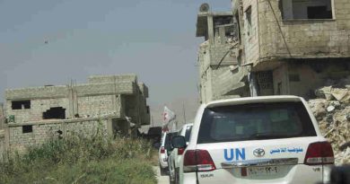 Inter-agency convoy to Duma, east Ghouta in the buffer-zone crossing the conflict line. Photo: OCHA/Ghalia Seifo (file)