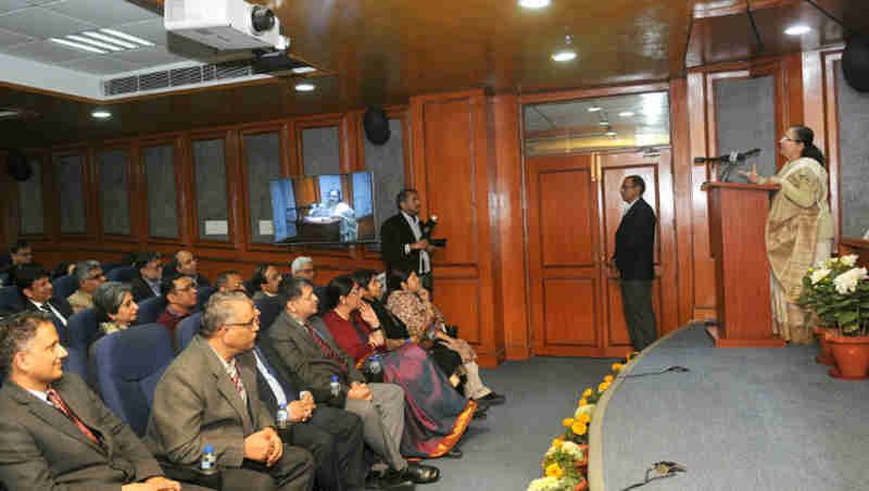 The Speaker, Lok Sabha, Smt. Sumitra Mahajan delivering the 27th lecture of the “Lecture Series”, organised by the Central Vigilance Commission on the topic “My Experiences as a Representative of People”, in New Delhi on January 18, 2018.