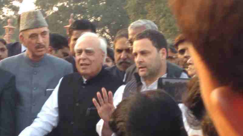 Congress President Rahul Gandhi addresses the media after meeting the President to demand an investigation into Judge Loya's death.