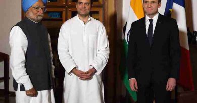 Rahul Gandhi with Manmohan Singh and Emmanuel Macron. Photo courtesy: Rahul Gandhi / Twitter