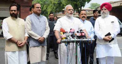 Narendra Modi interacting with the media at the start of Monsoon Session of Parliament, in New Delhi on July 18, 2016 (file photo)