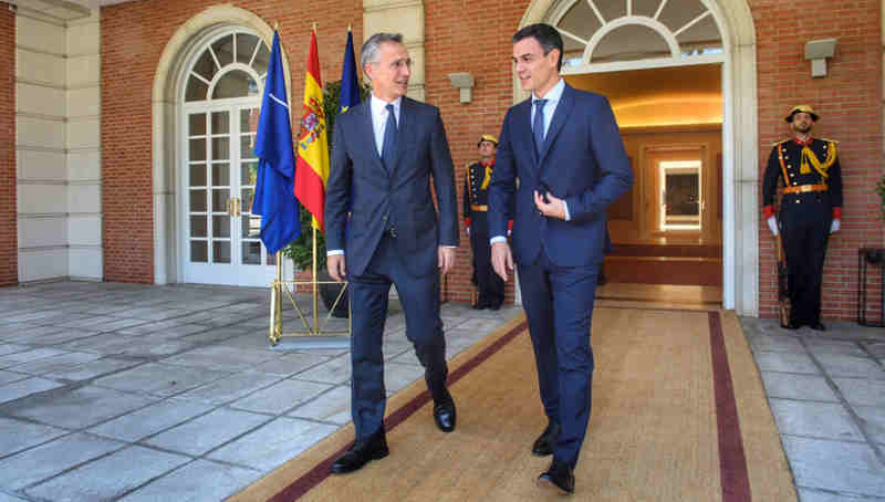 NATO Secretary General Jens Stoltenberg and the Prime Minister of Spain, Pedro Sanchez. Photo: NATO