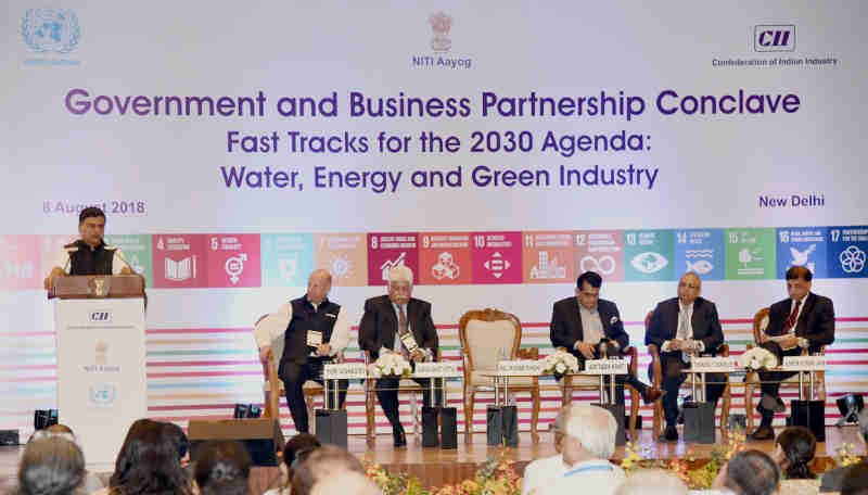 The Minister of State (I/C) for Power and New and Renewable Energy, Shri Raj Kumar Singh addressing at the Government and Business Partnership Conclave on Fast Tracks for the 2030 Agenda: Water, Energy and Green Industry, organised by the NITI Aayog, in New Delhi on August 08, 2018. The CEO, NITI Aayog, Shri Amitabh Kant and other dignitaries are also seen.