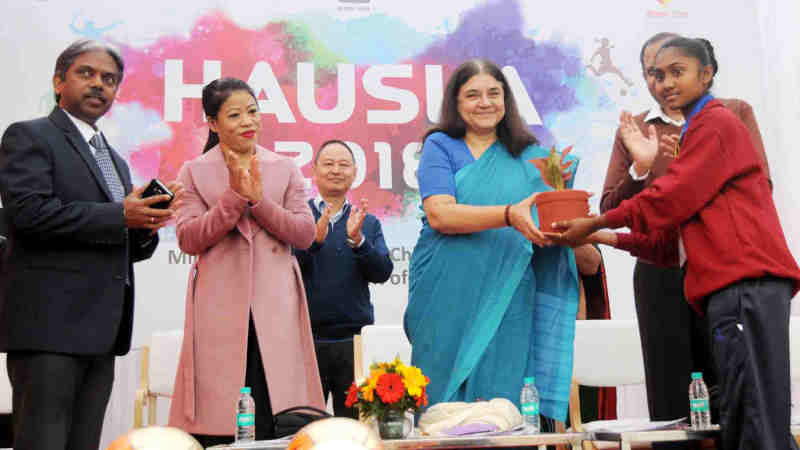 The Union Minister for Women and Child Development, Smt. Maneka Sanjay Gandhi at the inauguration of the HAUSLA-2018 Sports Meet, at JLN Stadium, New Delhi on November 28, 2018. The MP (Rajya Sabha) and Indian Olympic Boxer, Ms. Mary Kom is also seen.