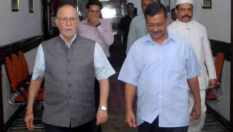 Lt. Governor (LG) of Delhi Anil Baijal with Delhi chief minister (CM) Arvind Kejriwal. Photo: LG Office