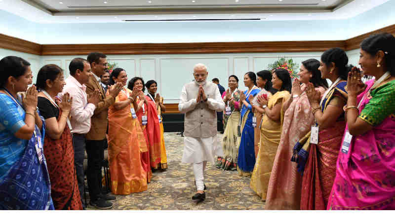 Narendra Modi meeting the recipients of the National Teacher Awards’ 2018, in New Delhi on September 03, 2019. Photo: PIB