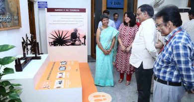 The Secretary, Department of Science and Technology, Prof. Ashutosh Sharma visiting an exhibition on the life of Mahatma Gandhi through virtual reality, on the occasion of the 150th Birth Anniversary of Mahatma Gandhi, in New Delhi on October 02, 2019. Photo: PIB