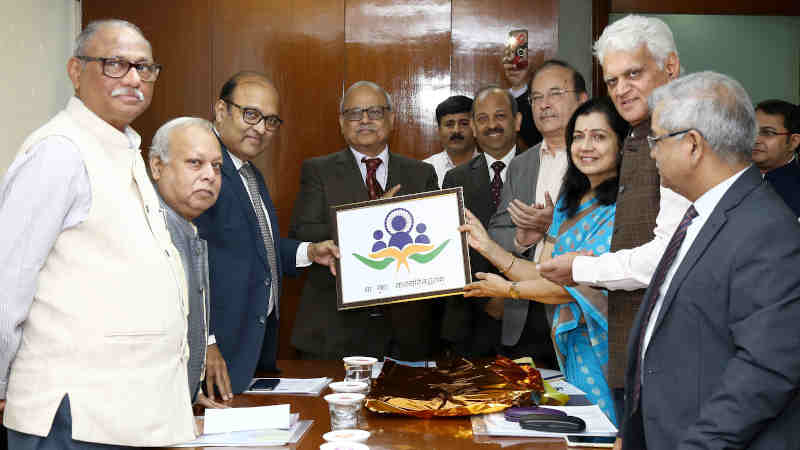 The Chairman Lokpal, Justice Pinaki Chandra Ghose, launching the logo of Lokpal in New Delhi on November 26, 2019. Photo: PIB