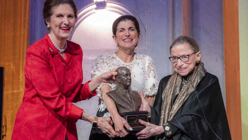 U. S. Supreme Court Justice Ruth Bader Ginsburg, right, receives the LBJ Liberty & Justice for All Award from Lynda Johnson Robb, left, and Luci Baines Johnson at the Library of Congress in Washington, D.C., on Jan. 30, 2020. Photo: LBJ Foundation / Jay Godwin