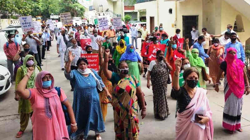 CPI(M) leader Ms Brinda Karat leading the protesters in Delhi on August 26, 2020. Photo: CPI(M) [ File Photo ]