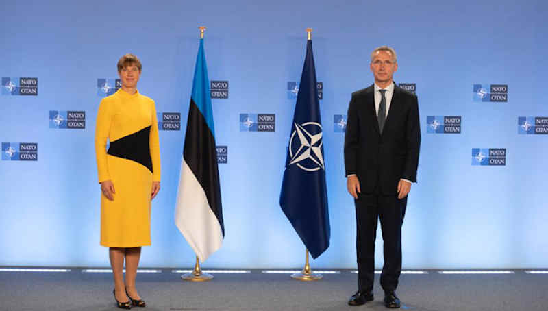 President of Estonia Kersti Kaljulaid with NATO Secretary General Jens Stoltenberg. Photo: NATO