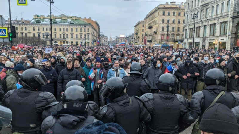 Protesters who gather in Russia against the authoritarian regime of President Vladimir Putin blocked by Russian security forces on January 23, 2021. Photo: Anti-Corruption Foundation of Russian activist and opposition leader Alexei Navalny