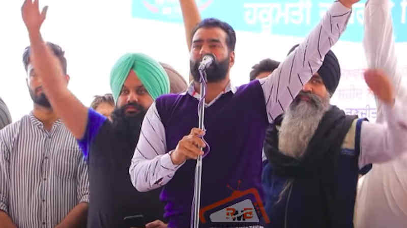 Lakha Sidhana addressing a rally in Punjab's Mehraj village on February 23, 2021. Photo: Screengrab