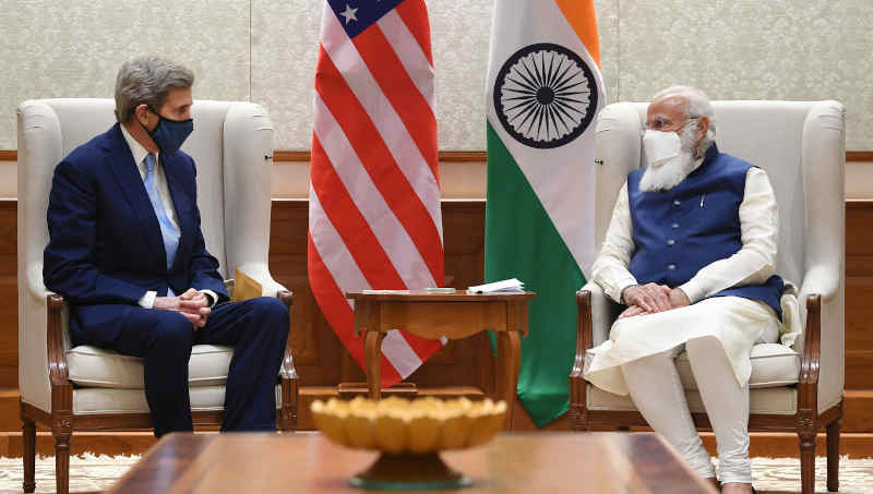 The U.S. Special Presidential Envoy for Climate, Mr. John Kerry, meeting the Prime Minister of India, Mr. Narendra Modi, in New Delhi on April 7, 2021. Photo: PIB