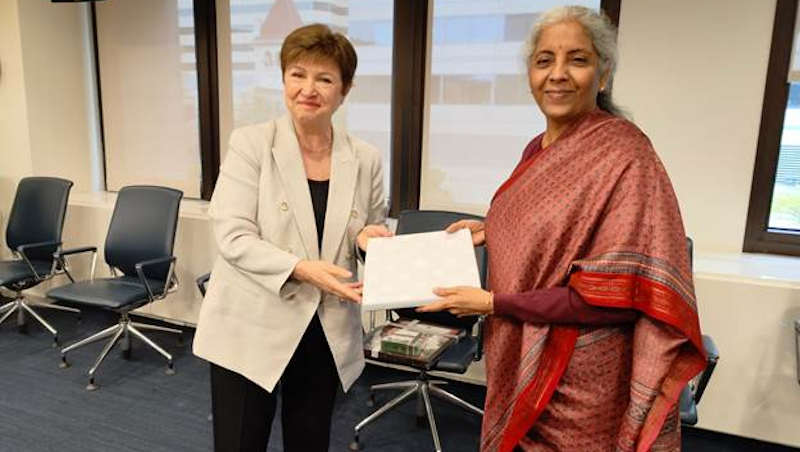 India's Union Minister for Finance & Corporate Affairs Ms Nirmala Sitharaman and Ms Kristalina Georgieva, Managing Director, International Monetary Fund (IMF) in Washington D.C. on April 19, 2022. Photo: PIB