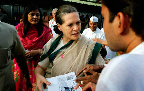 Sonia Gandhi Attacks Modi Government