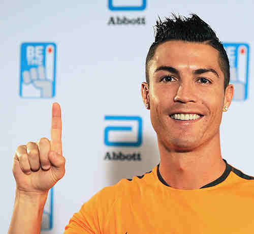 Soccer Star Cristiano Ronaldo Asks You to Donate Blood