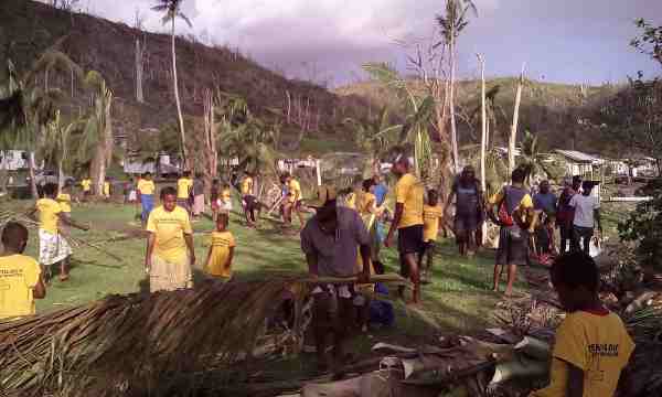 Scientology Volunteers Help Fiji Recover from Cyclone