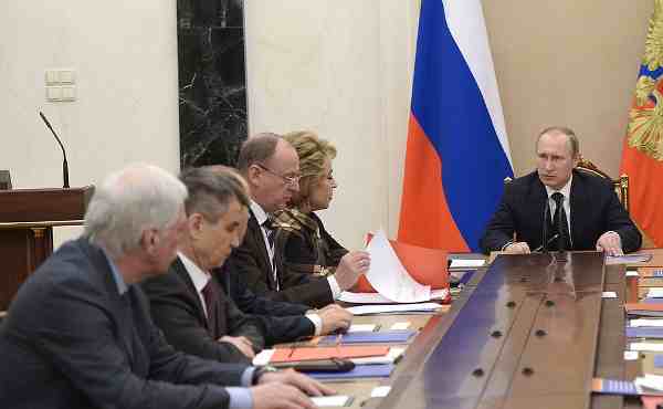 Putin meeting with permanent members of the Security Council