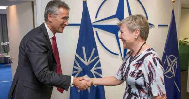 NATO Secretary General Jens Stoltenberg welcomes the NATO Deputy Secretary General Rose Gottemoeller. Photo (file): NATO