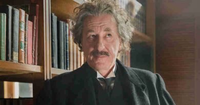 Geoffrey Rush as Albert Einstein in National Geographic's 'Genius'. (Photo credit: National Geographic / Dusan Martincek)