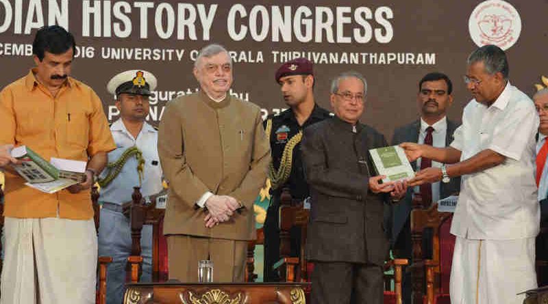 The President, Shri Pranab Mukherjee at the inauguration of the 77th Session of Indian History Congress, at Thiruvananthapuram on December 29, 2016. The Governor of Kerala and former Chief Justice of India, Mr. Justice P. Sathasivam and the Chief Minister of Kerala, Shri Pinarayi Vijayan are also seen.