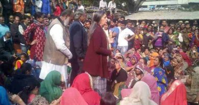 Brinda Karat addressing the public meeting in Delhi