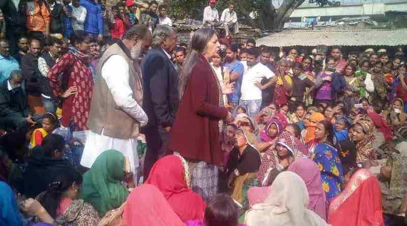 Brinda Karat addressing the public meeting in Delhi