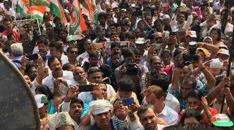 People of India Protesting Against Narendra Modi Government on January 18, 2017