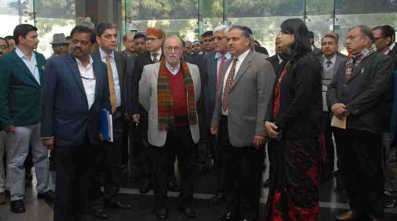 Anil Baijal Visiting DDA Nagrik Suvidha Kendra