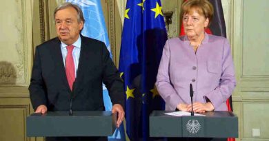 Secretary-General António Guterres (left) at a press encounter alongside German Chancellor Angela Merkel.