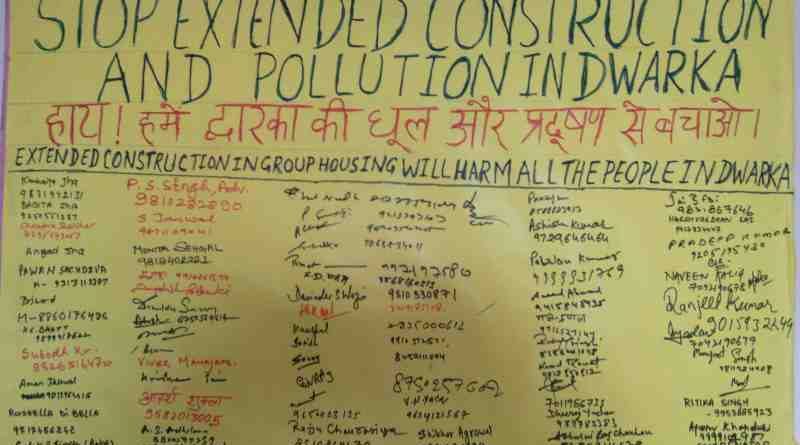 People are participating enthusiastically in the signature campaign that I run to stop floor area ratio (FAR) construction-related dust pollution, noise pollution, air pollution, and accidents in the cooperative group housing societies (CGHS) of Delhi. Photo and Campaign by Rakesh Raman