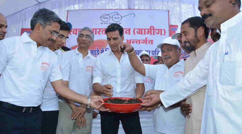 Bollywood actor Akshay Kumar undertook a toilet pit emptying exercise, in Reghwan village, at Khargone district, Madhya Pradesh on April 01, 2017.