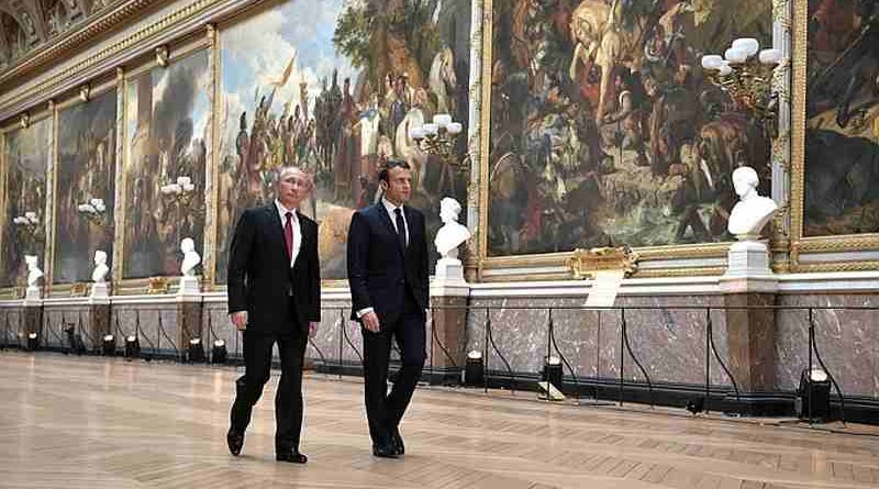 President of Russia Vladimir Putin with President of France Emmanuel Macron