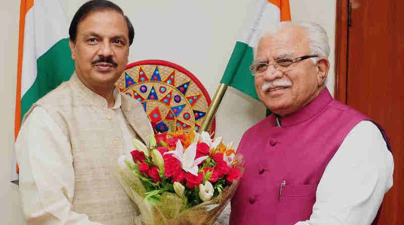 The Chief Minister of Haryana, Shri Manohar Lal Khattar calling on the Minister of State for Culture and Tourism (Independent Charge), Dr. Mahesh Sharma, in New Delhi on June 02, 2017