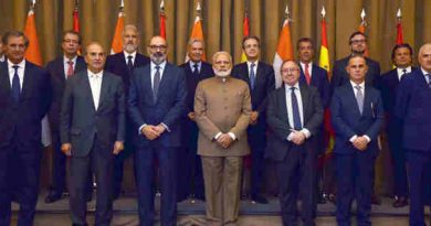 Narendra Modi in a group photograph with the Spanish CEOs, in Madrid, Spain on May 31, 2017